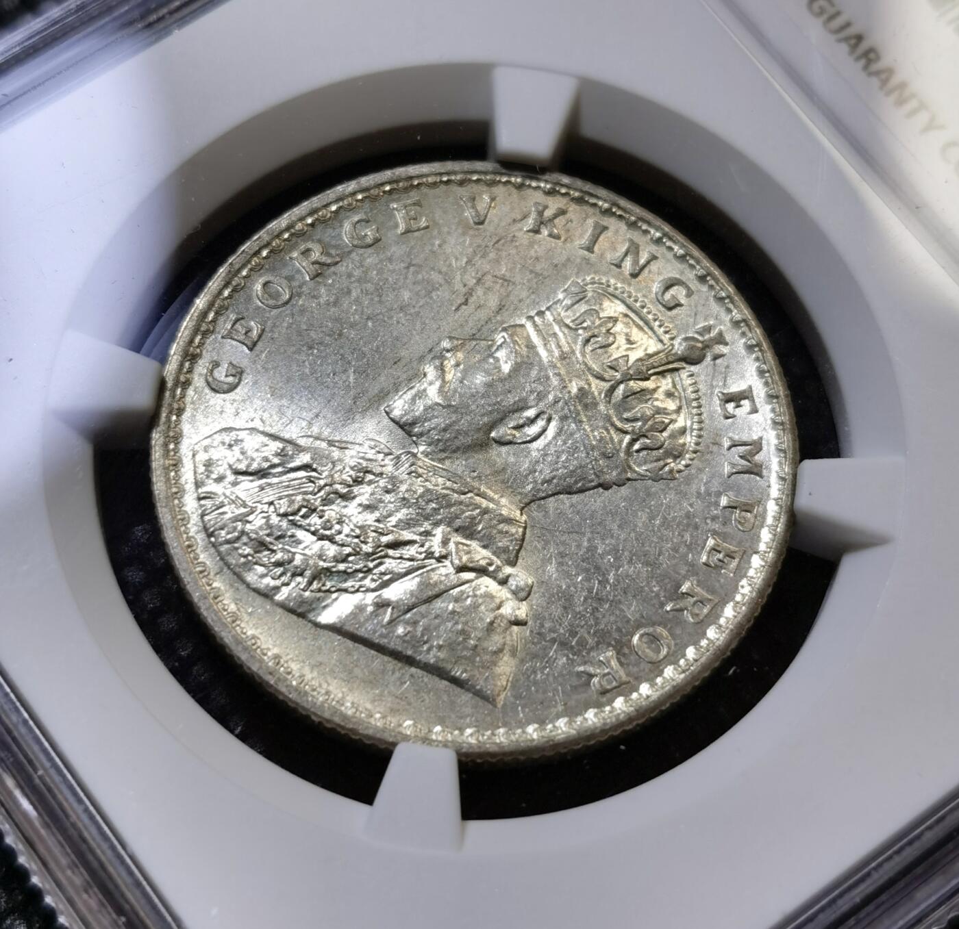 甄臻铺-世界币章拍卖（第43期）送拍享返佣金等优惠多多 NGC-MS63 1920年英属印度乔治五世卢比，卷拆银光