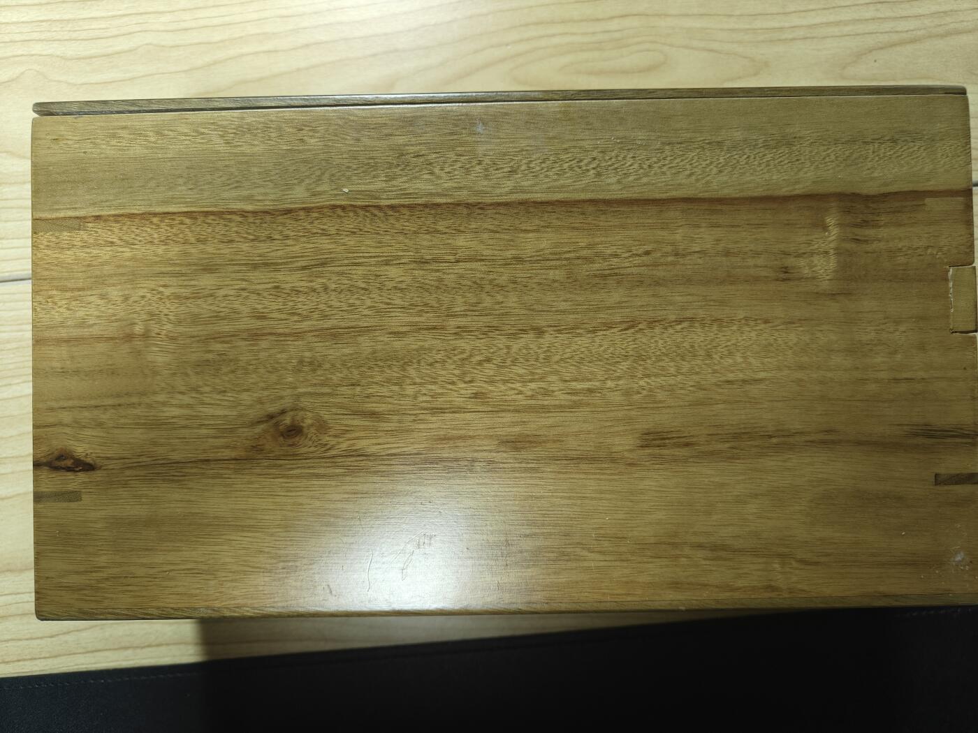 天玑星卡拍第148期《12.11周四截拍》持续收拍收评中 满赠卡需备注 保粹评级卡收纳盒 竹制品 有使用痕迹介意勿拍