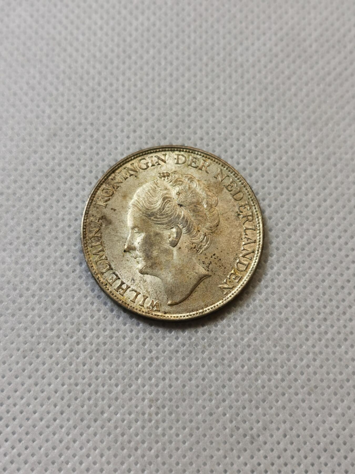 甄臻铺-世界币章拍卖（第43期）送拍享返佣金等优惠多多