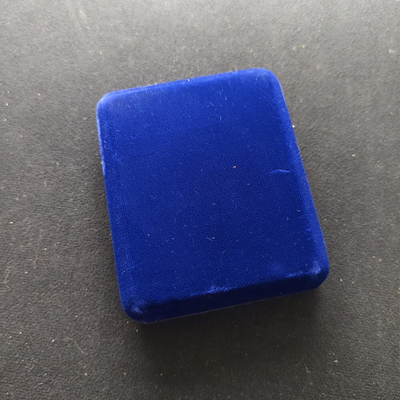 【全场包邮】纯粹捡漏拍485场（免费代拍第22场） 【少见】马来西亚1977年25林吉特第九届东南亚运动会精制纪念银币-盒证全-量5877