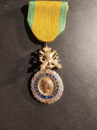 老王徽章第169期 - 法国军事奖章    四共时期