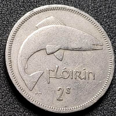 泉币菌-第145场-精品福利场 - 高币值 爱尔兰1962年2先令 鱼 28.5mm 欧洲硬币