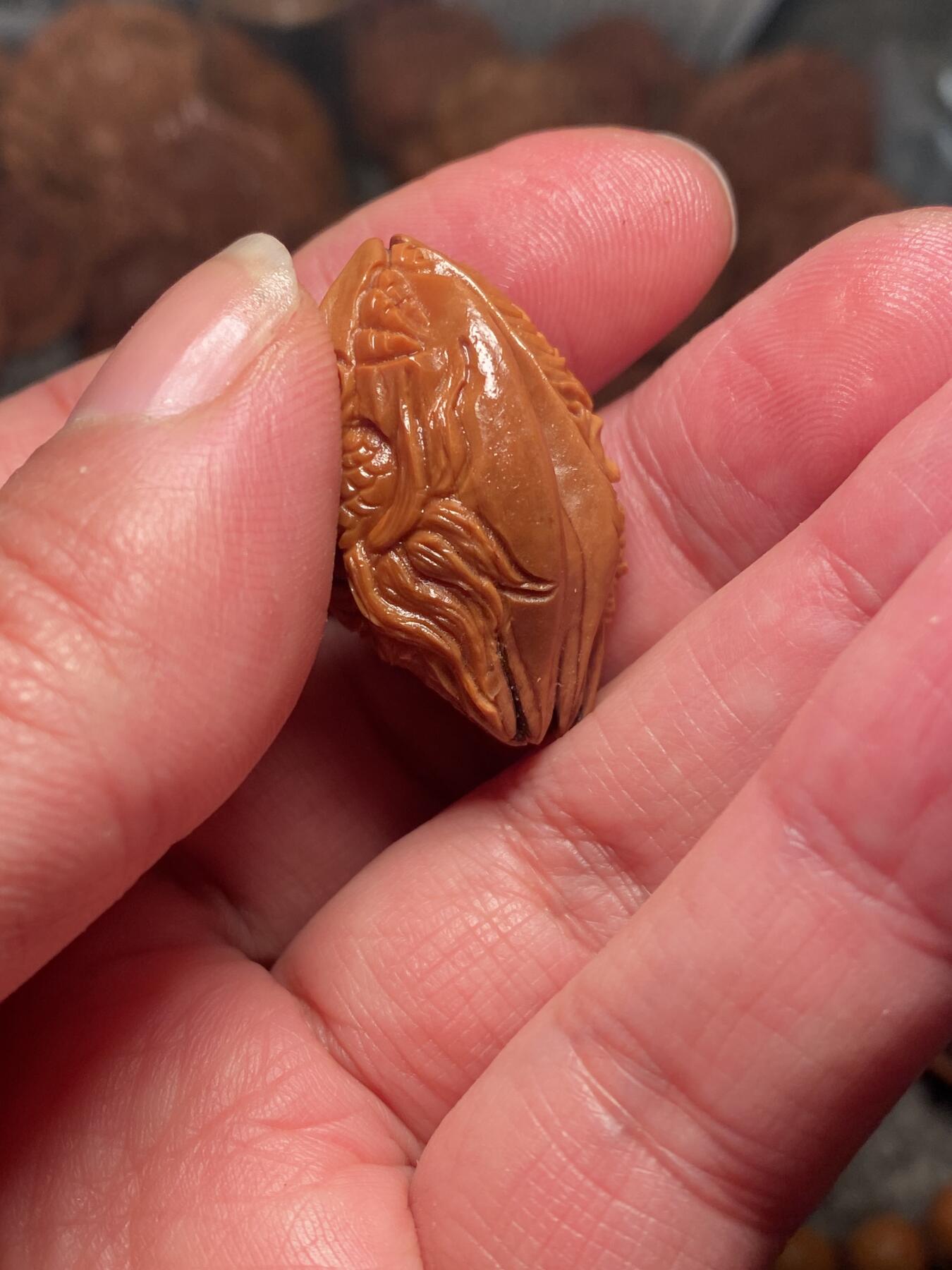 以核会友，中国非物质文化遗产苏工核雕手作