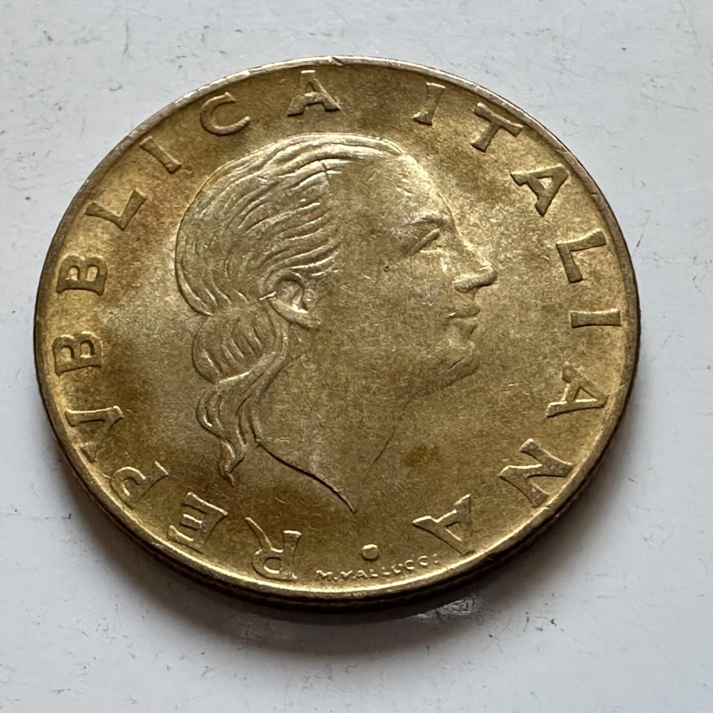 🌹外币初藏🌹🐯2025年第140场  每周二四六晚8️⃣点 接代拍 意大利1990年200里拉纪念币