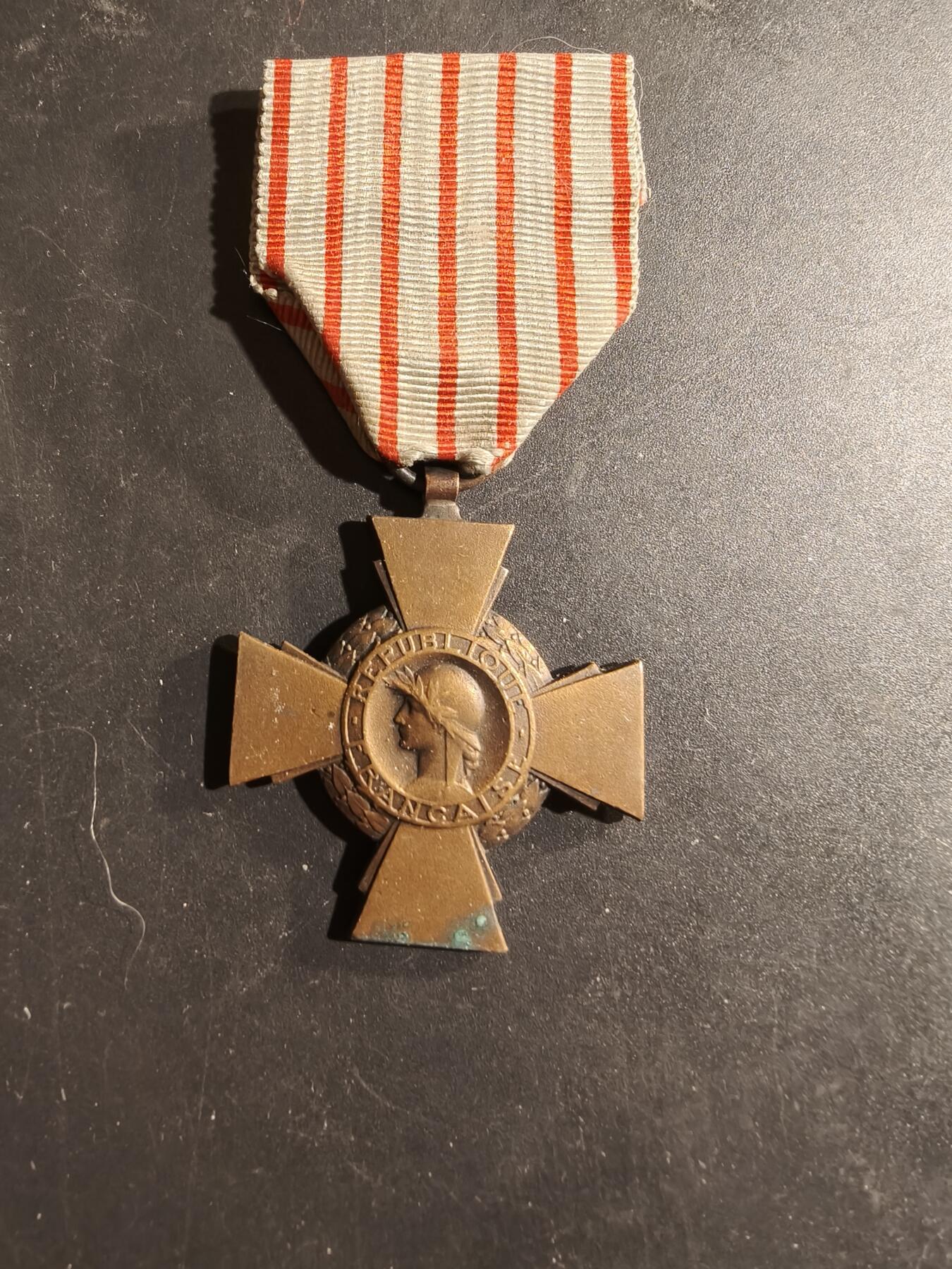 老王徽章第169期 法国战斗十字奖章