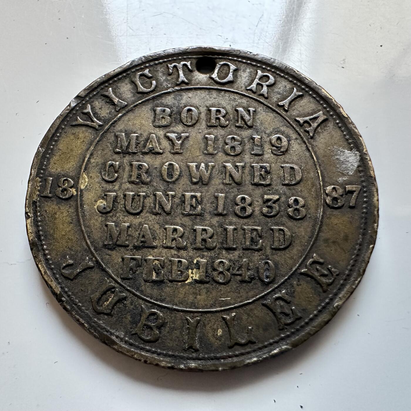 🌹外币初藏🌹🐯2025年第140场  每周二四六晚8️⃣点 接代拍 英国1887年维多利亚女王在位50周年金禧纪念章 30.7毫米9.3克