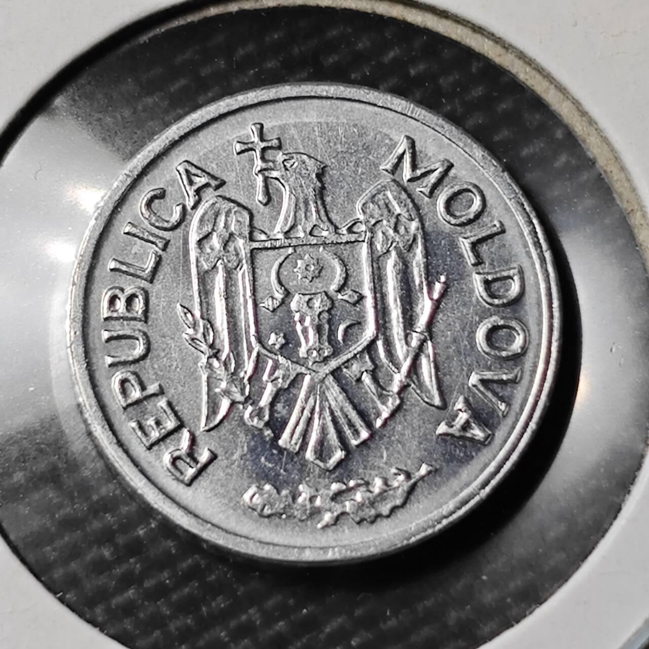 KK钱币收藏小铺 第378期  2月预留时间 周末发货  1995罗马尼亚1巴尼