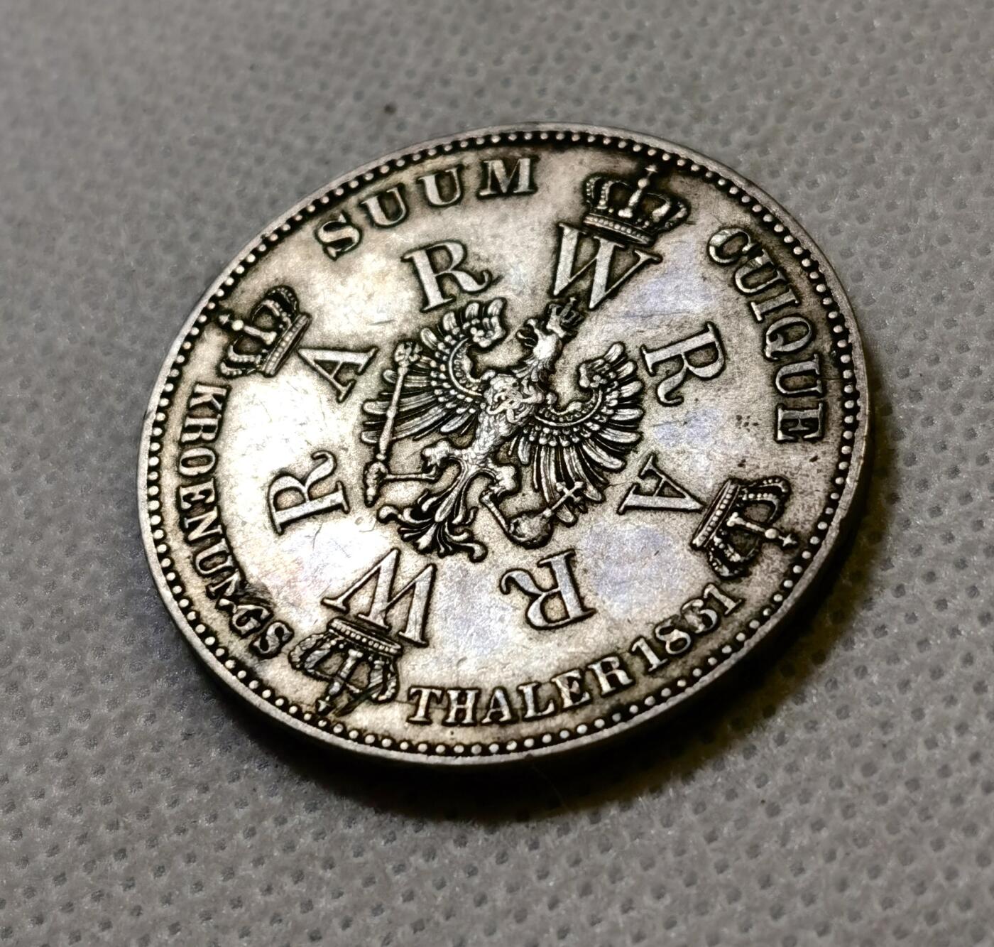 甄臻铺-世界币章拍卖（第43期）送拍享返佣金等优惠多多 德国普鲁士1861年威廉一世登基1泰勒银币，细节见图