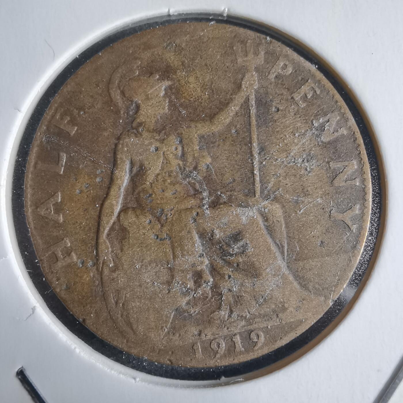 沼泽如烟--第928场 英国1919年半便士