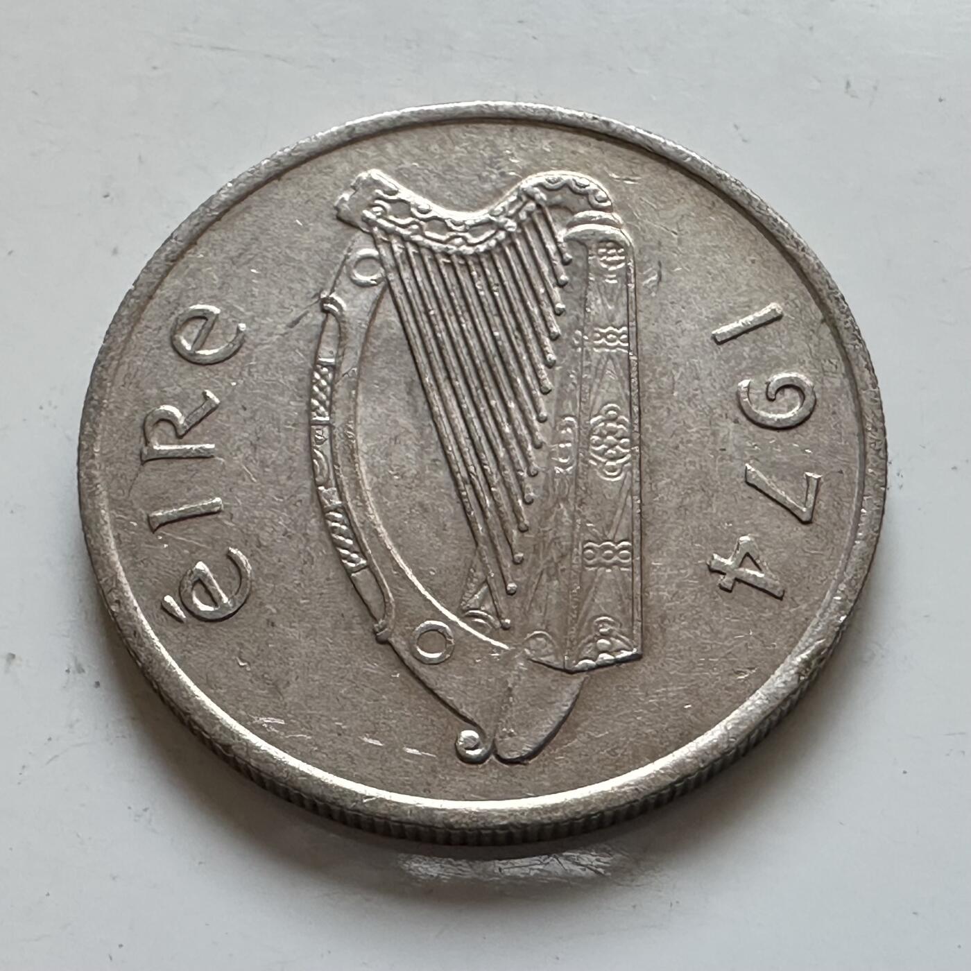 🌹外币初藏🌹🐯2025年第140场  每周二四六晚8️⃣点 接代拍 爱尔兰1974年五便士