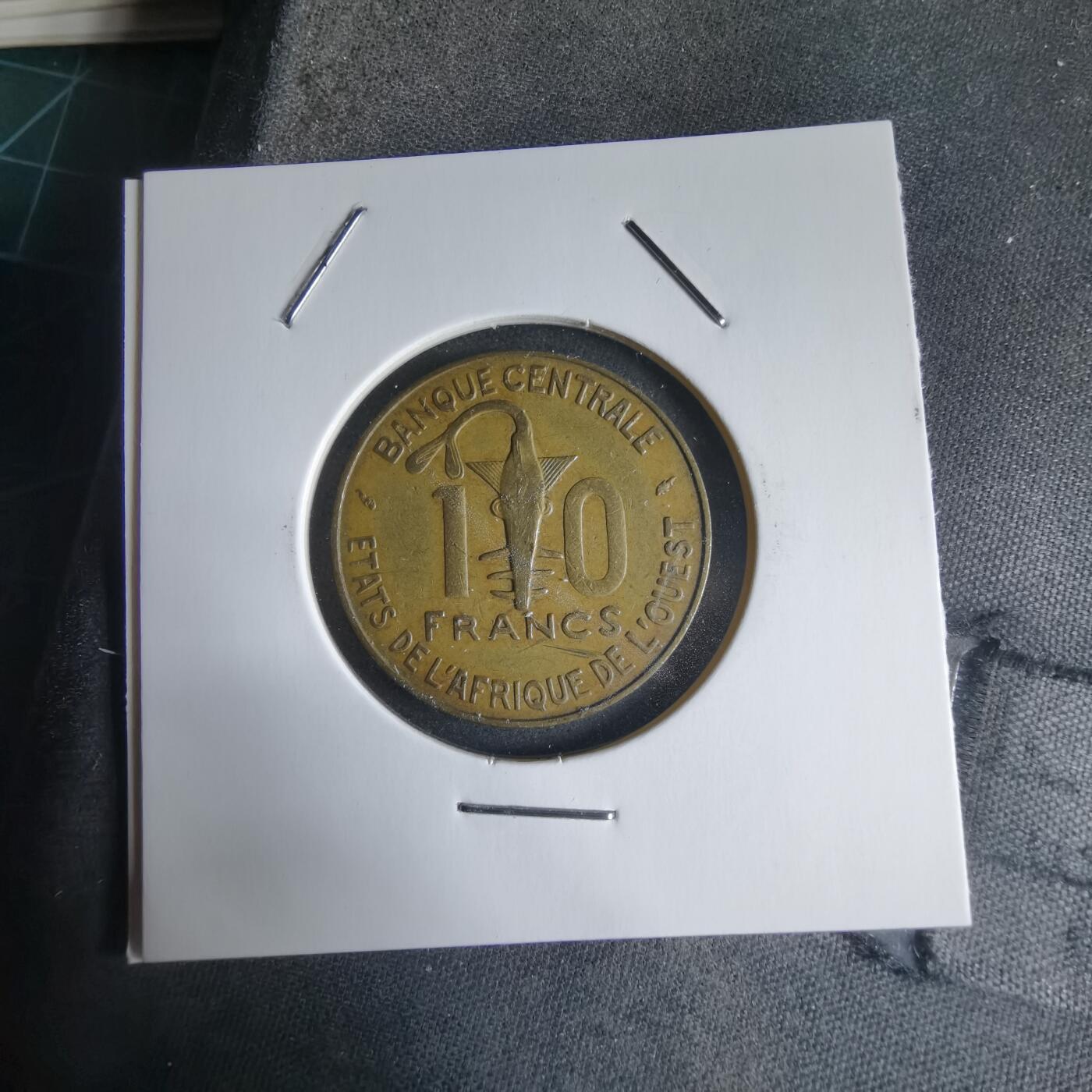 沼泽如烟--第928场 西非1981年10法郎