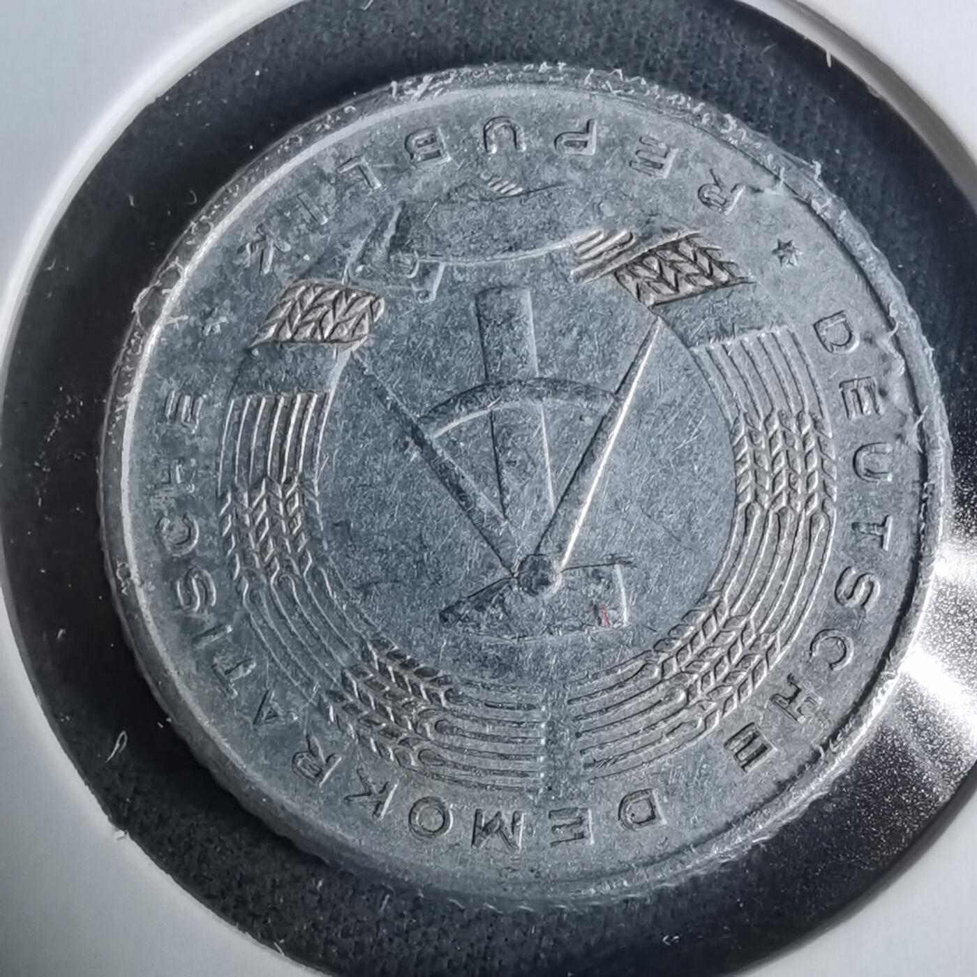 沼泽如烟--第929场 东德1958年50芬尼