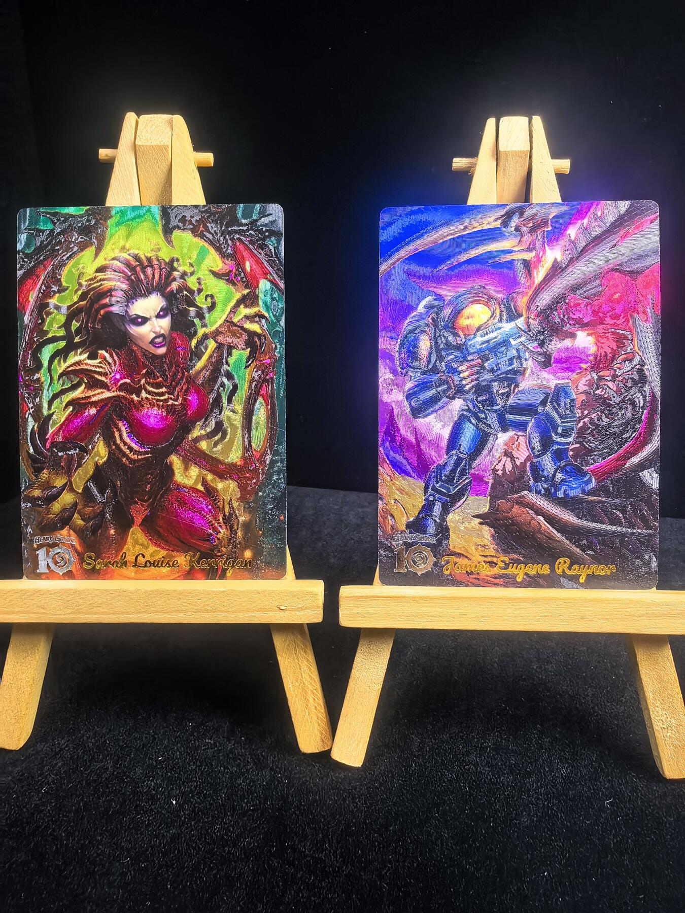 无佣金 不寄存 不收拍 链接少  主攻奇点（有大佬赞助）需要多宫大佬请私聊 部分卡牌设有底价（不想玩的那么累，即使有底价也会比市场价便宜的多，懂的自然懂） 拒绝小号抬价 大家放心拍 所有拍品部分套有卡膜 部分卡牌多宫 自制卡牌 不包厂瑕 放大镜 品控 勿拍 流拍商品会循环 感谢大家支持 留个关注 不定时上新 谢谢 奇点卡牌 星际争霸 粗闪2张