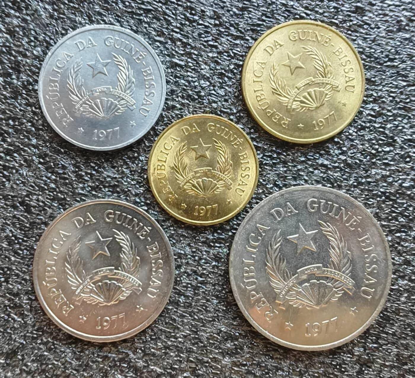 几内亚比绍硬币 1977年50分-20比索5枚套 FAO