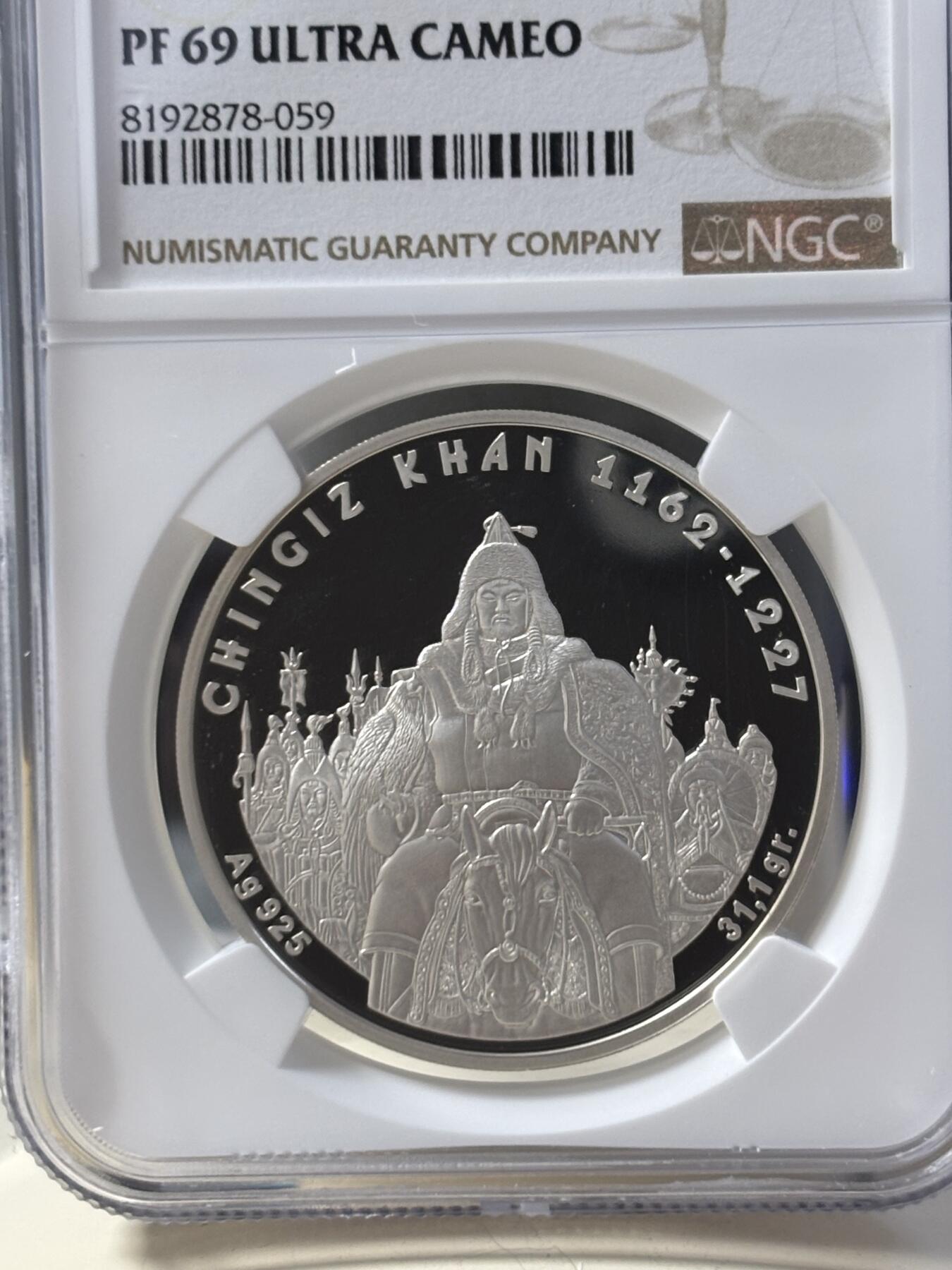 第184期拍卖 获奖哈萨克斯坦2008成吉思汗纪念镀金银币NGC-PF69无原盒证书，925银镀金，发行13000枚，获得2010年度克劳斯最佳历史意义币大奖