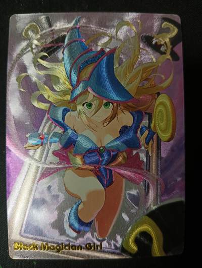 花开卡拍第53期（12月28号周日截拍，品控勿拍!!!拍品不寄存，运费5元，自制卡难免瑕疵，可能存在轻微撞角爆边等出厂瑕疵，品控介意勿拍！） - 奇点卡牌  黑魔女粗闪1张