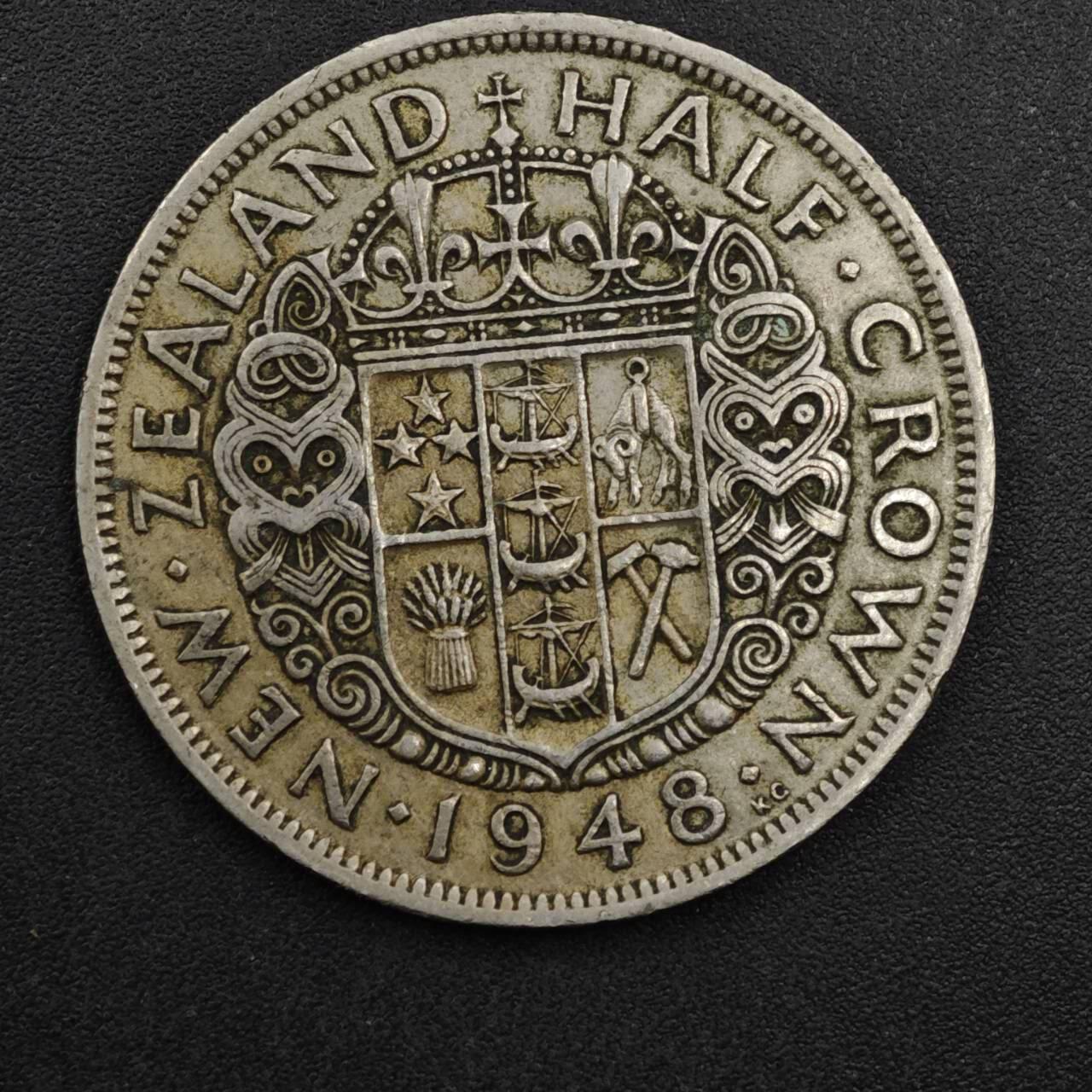 【淘币小摊】实时拍第八百二十五拍   散币场   满百包邮可预留二周 每周一统一发货   新西兰1948年乔治六世半克朗镍币