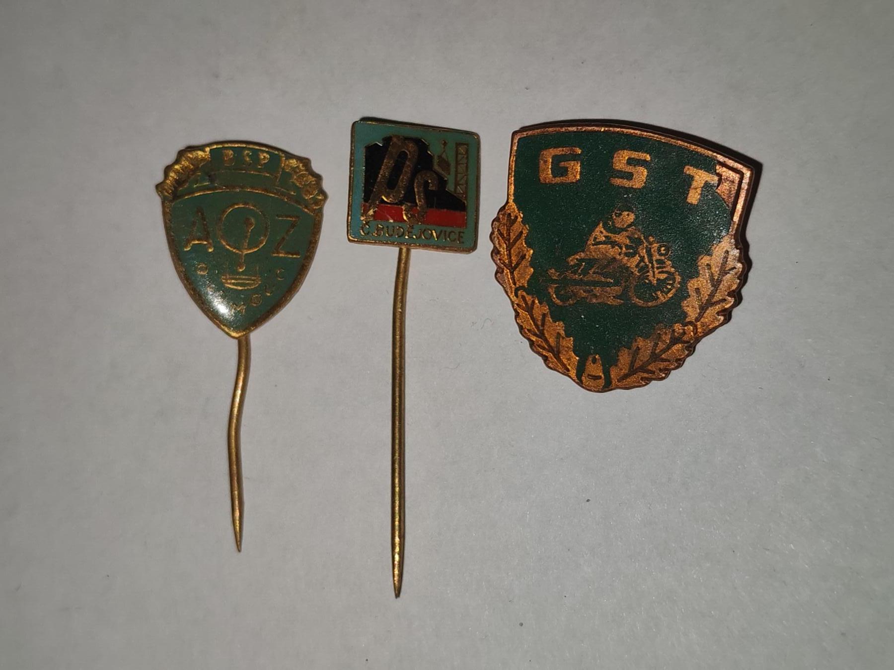 韵星假日拍卖第三十二期 -- Rimey Holidays Auction 32 民主德国GST驾驶技能证章与民主德国插针一组