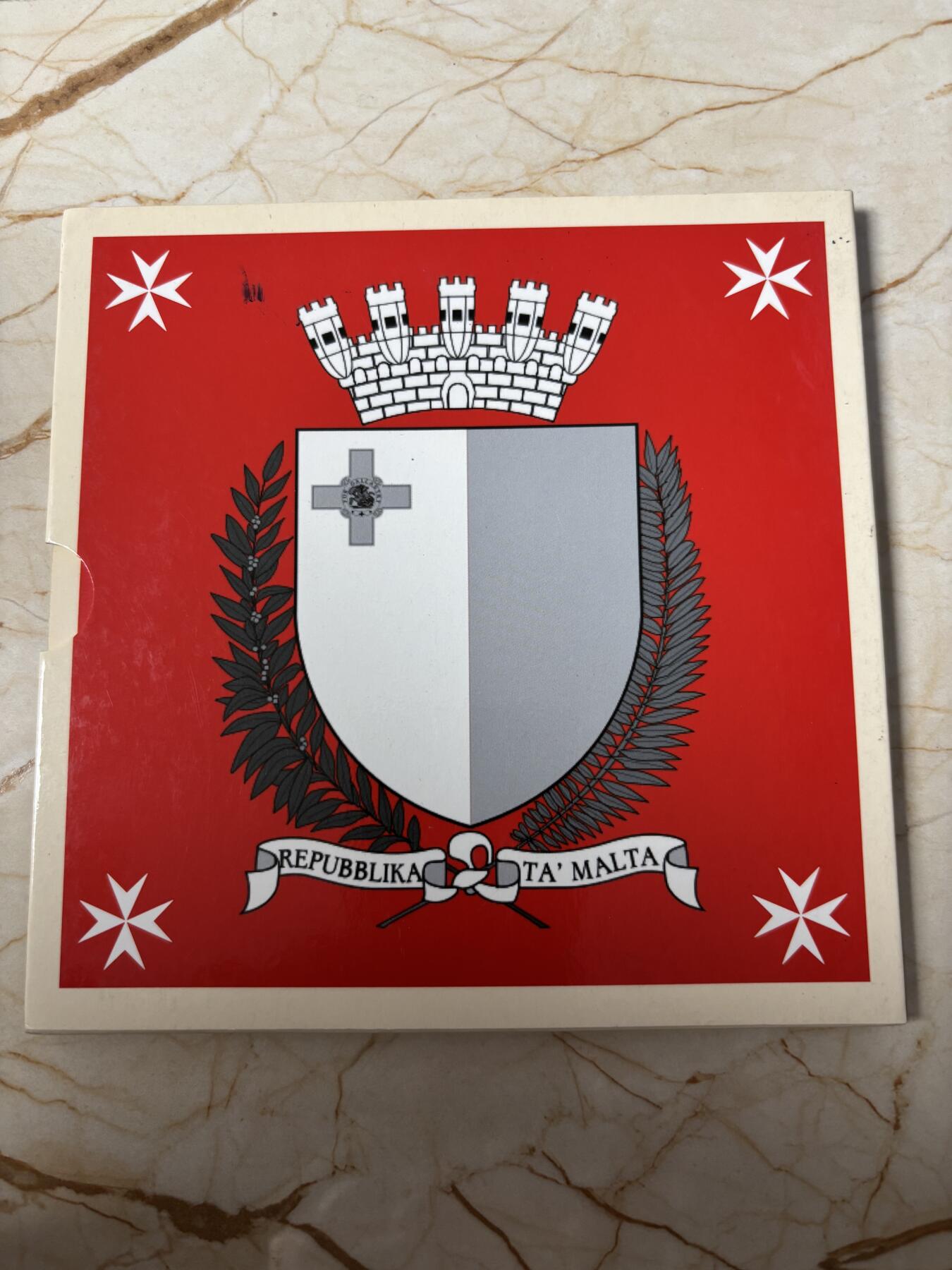 第185期拍卖 卡装马耳他2014年国家恢复行使主权50周年8枚纪念币套装