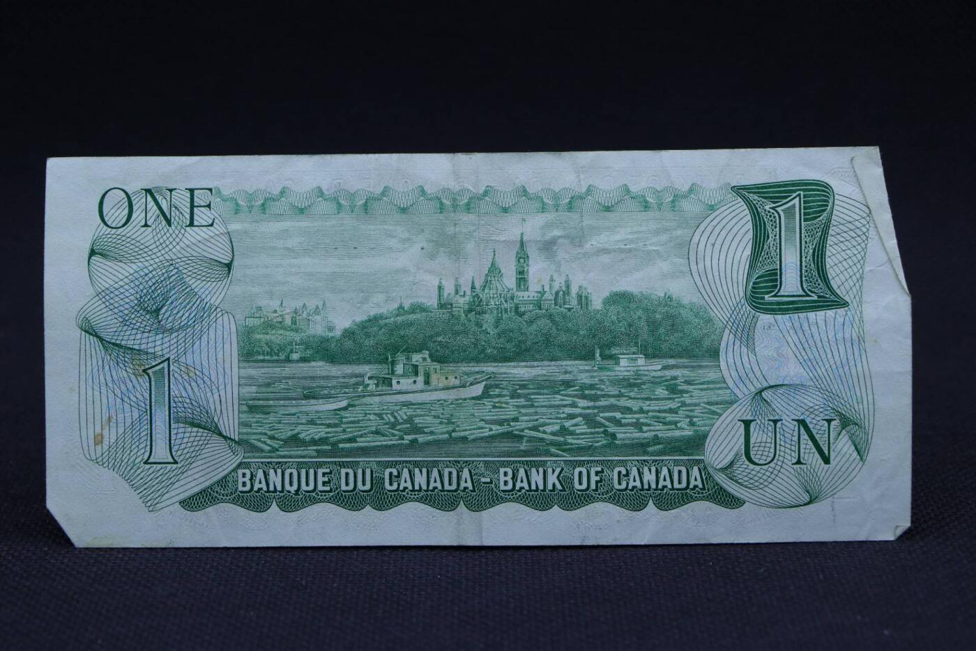 【淘币小摊】限时拍第八百二十八拍  纸币场  满百包邮可预留两周  周一统一发货    加拿大1973年1元纸币【有折】