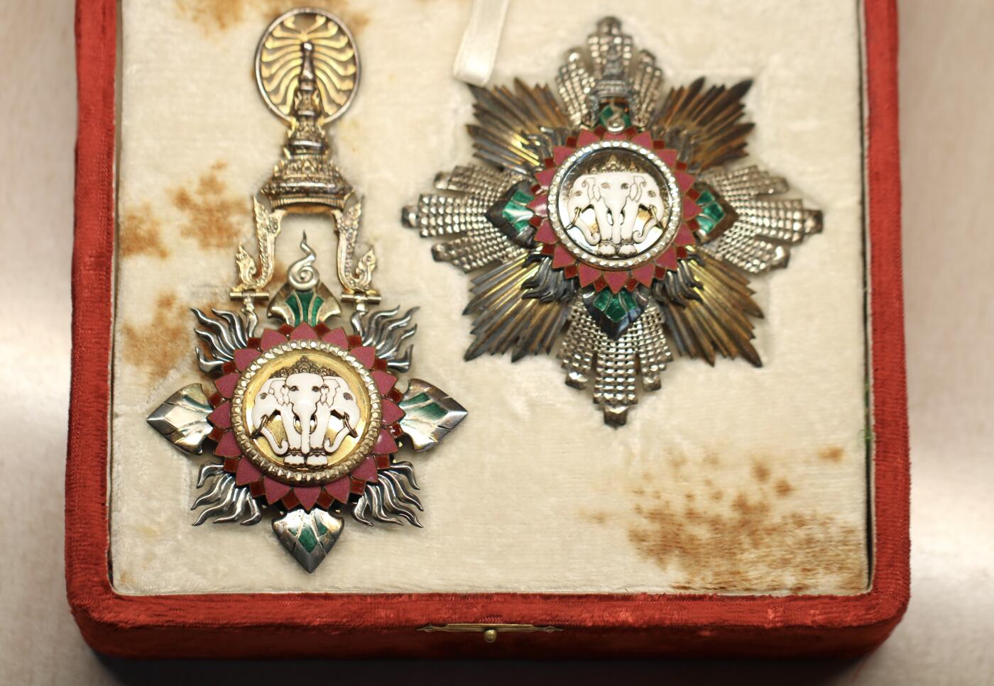 大猫徽章拍卖 第284期 泰国特级白象勋章 