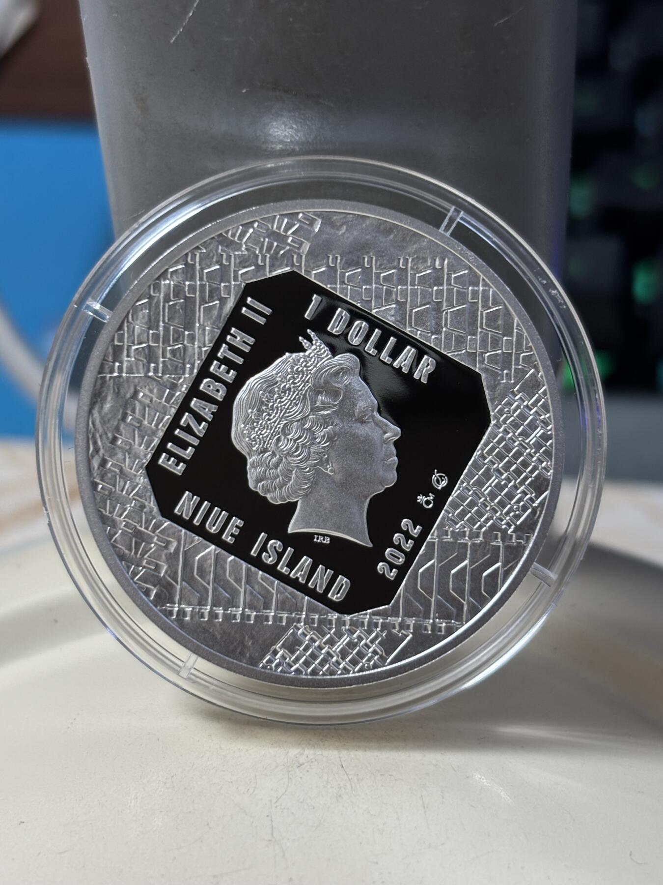 第185期拍卖 卡装纽埃2022年世界著名坦克系列克伦威尔巡洋坦克银币，999银，发行1000枚