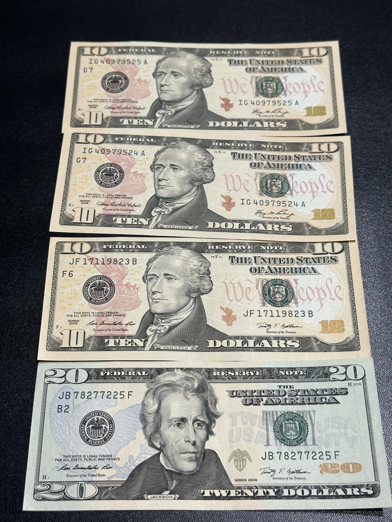 《外钞收藏家》第五百九十三期（精品场）（本平台长期征集拍品、欢迎藏友们联系合作）