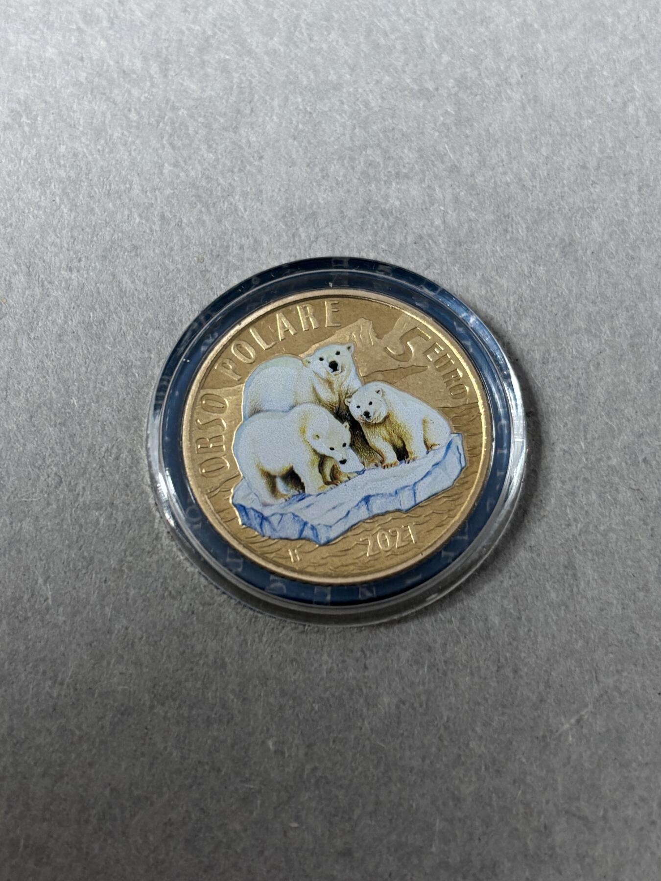 第185期拍卖 卡装意大利2021年动物园系列夜光北极熊5欧精制纪念币