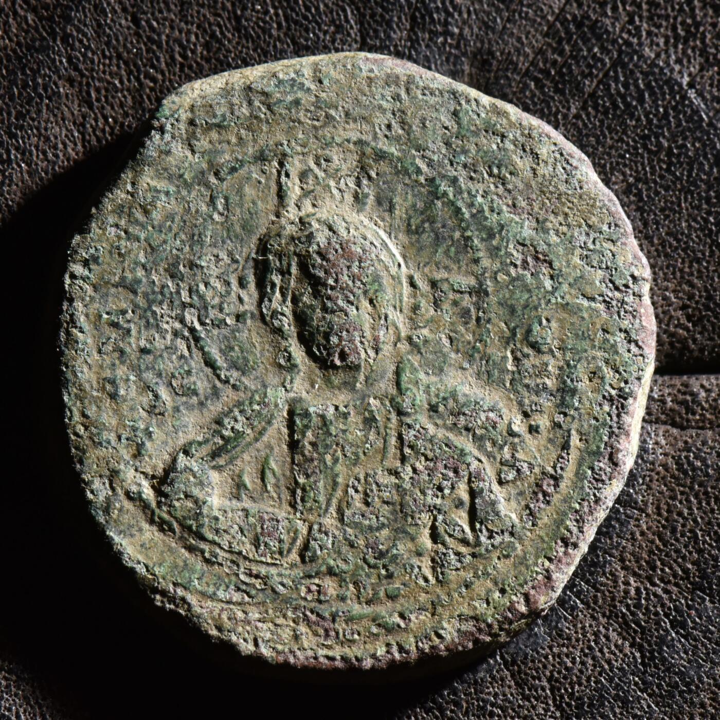 【良泉】【元旦直播场】1月1日晚19.30点开拍！208组西方古代钱币、日本朝鲜花钱 10.88克，公元976-1025年【拜占庭】 巴西尔二世和君士坦丁八世共治时期，A类无名富力，大铜币