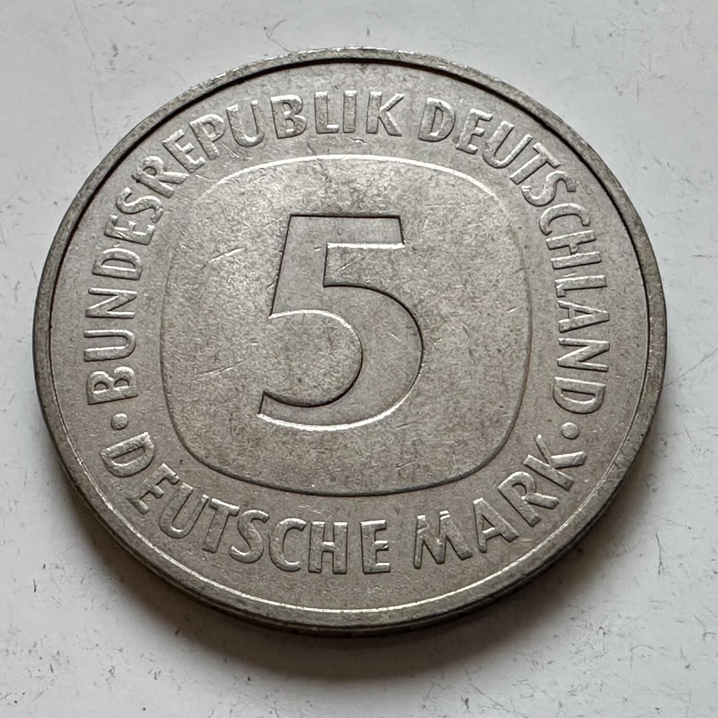 🌹外币初藏🌹🐯2025年第140场  每周二四六晚8️⃣点 接代拍 德国1975年J版5马克