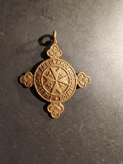 老王徽章第169期 - 英国铜级圣约翰救护协会十字奖章     实发