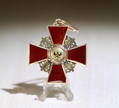 大猫徽章拍卖 第284期 -  俄罗斯帝国 二级 圣安娜勋章 14K金 非基督徒版 原盒 非原绶带