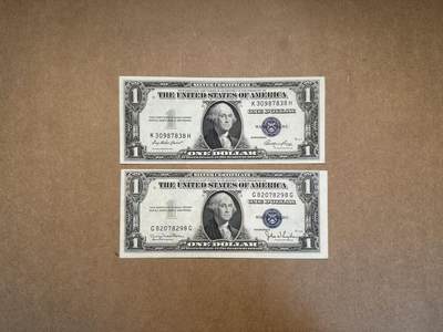 【礼羽收藏】🌏世界钱币拍卖第115期 - 1935年E版＆D版美国银库券蓝库券1元，都是无4尾8，全新UNC，品相如图