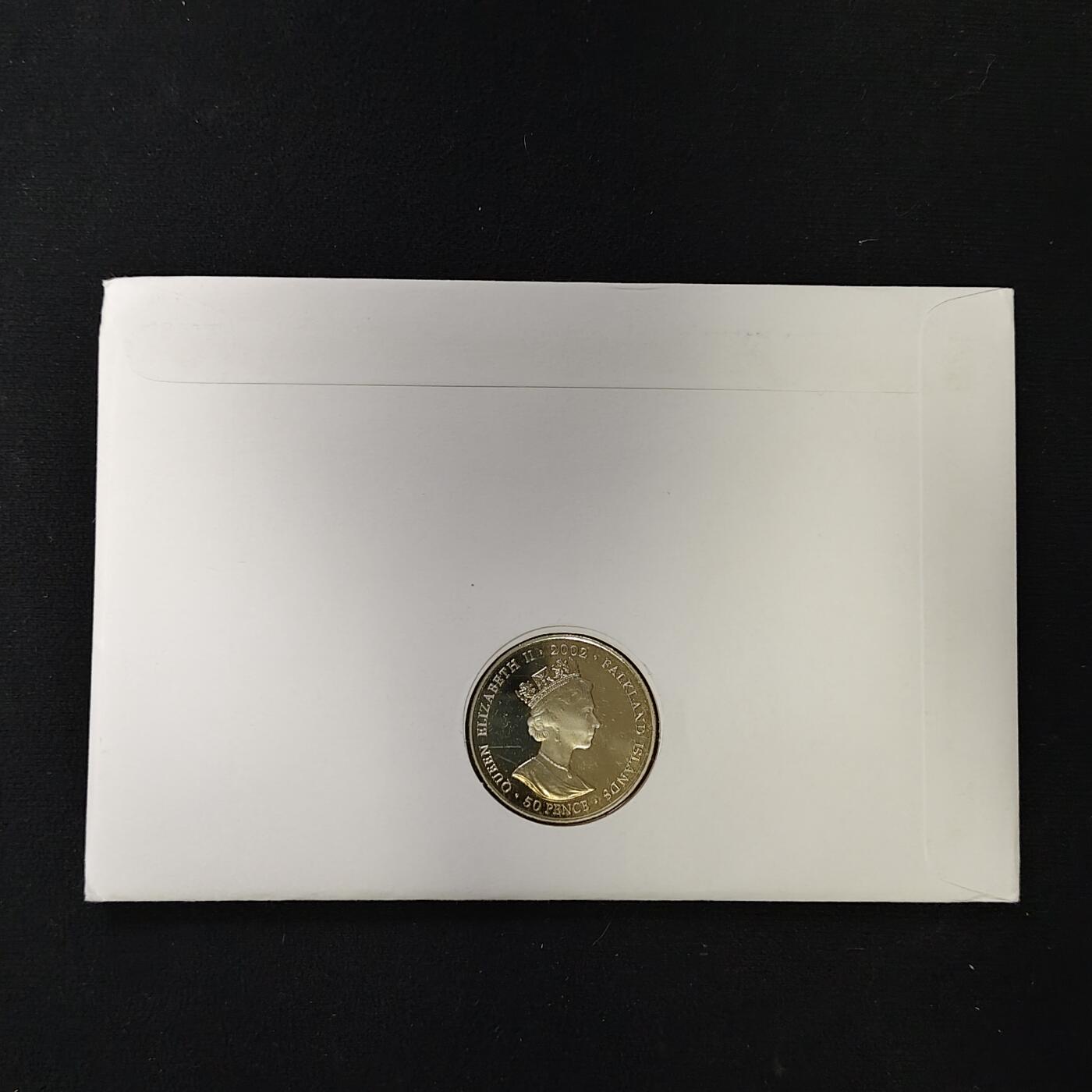 【全场包邮】纯粹捡漏拍485场（免费代拍第22场） 【邮币封】福克兰群岛2002年50便士女王登基五十周年克朗型纪念币邮币封