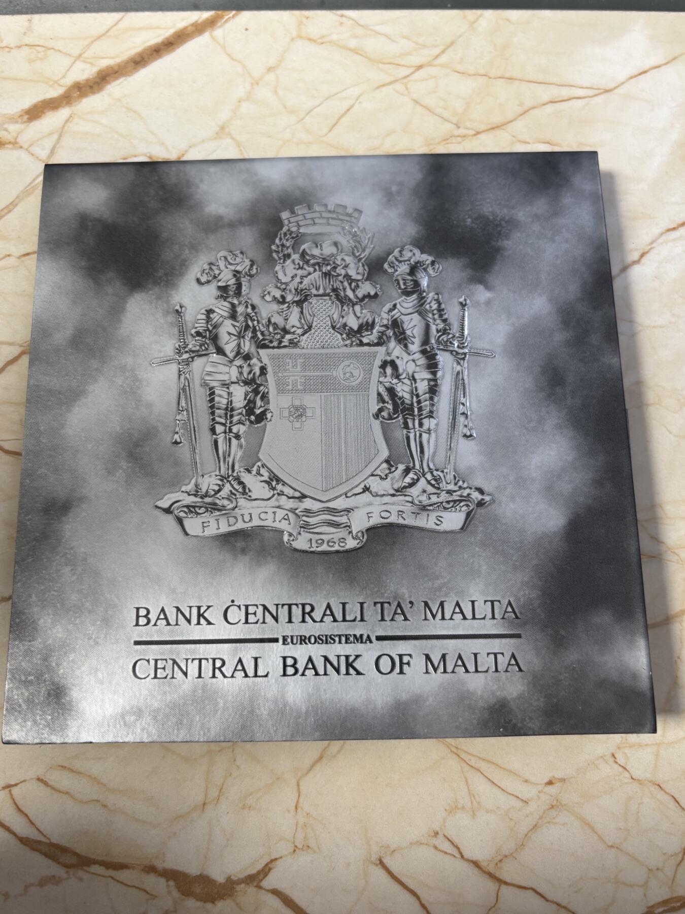 第185期拍卖 卡装马耳他2022年过去的骑士团和奥斯曼士兵1盎司银币，999银，发行15000枚