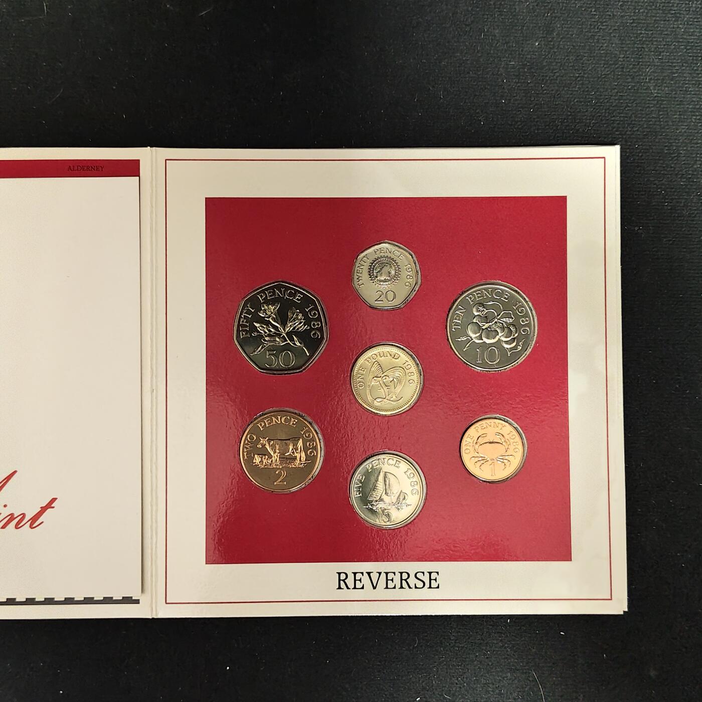 【全场包邮】纯粹捡漏拍485场（免费代拍第22场） 【少见】根西1986年皇家造币厂出品官方年度流通套币-量5000-MS3