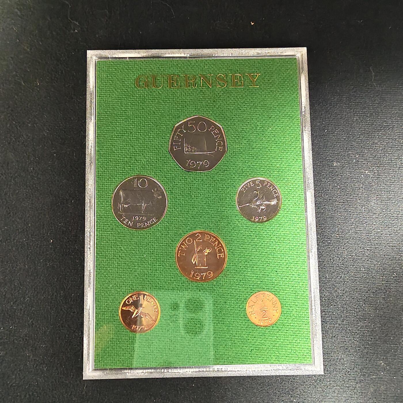 【全场包邮】纯粹捡漏拍485场（免费代拍第22场） 根西1979年官方发行皇家厂经典信封装精制套币-PS8