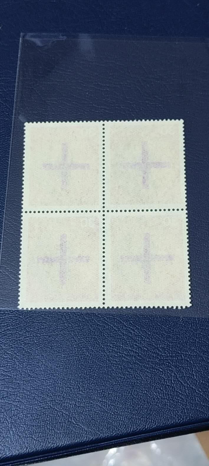 德国邮票专场，都是四方联 德国邮票四方联，1967年发行， 援助拉丁美洲教友十字架。品相如图