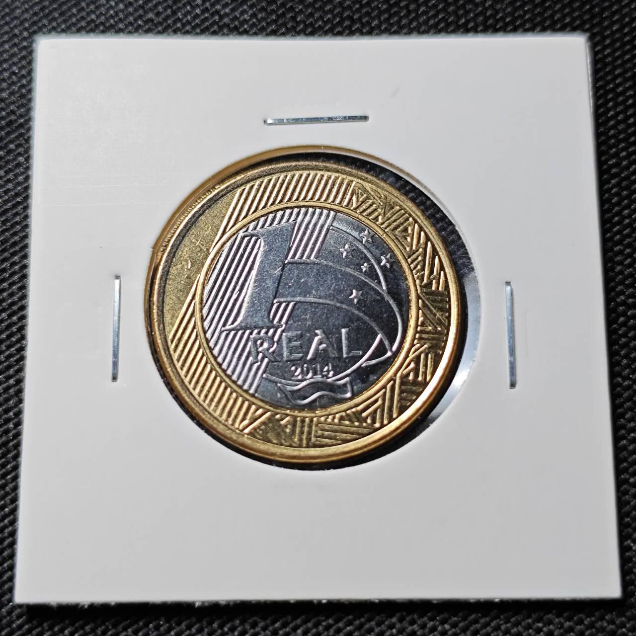 KK钱币收藏小铺 第378期  2月预留时间 周末发货  巴西1瑞尔双色币纪念币