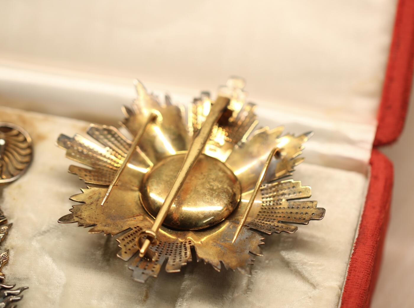 大猫徽章拍卖 第284期 泰国特级白象勋章 