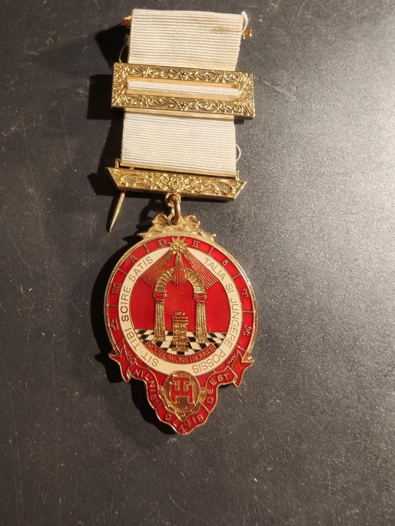 老王徽章第169期 英国共济会皇家拱门会奖章