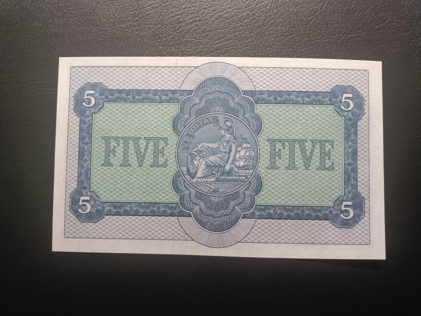 2025十二月第三期，总208期 苏格兰不列颠亚麻银行1964年5镑UNC-，稀有的早期已结业银行中高面值，诗人沃尔特斯科特