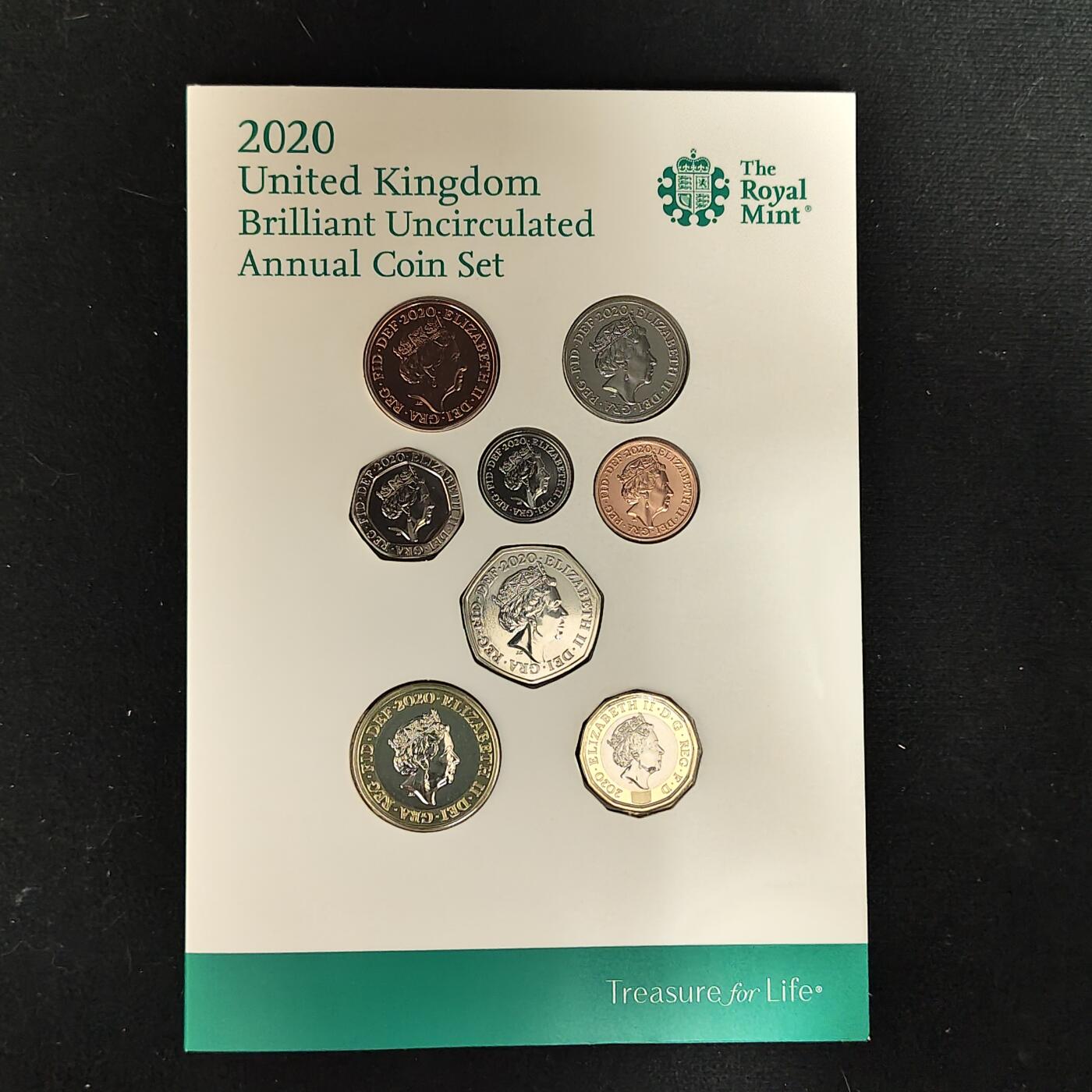 【全场包邮】纯粹捡漏拍485场（免费代拍第22场） 英国2020年官方封装套币-含盾徽版套币+5镑乔治三世逝世200周年+2镑欧洲胜利日75周年+2镑阿加莎·克里斯蒂女士第一部小说100周年+2镑五月花号400周年+50便士东京奥运会英国代表队5枚纪念币
