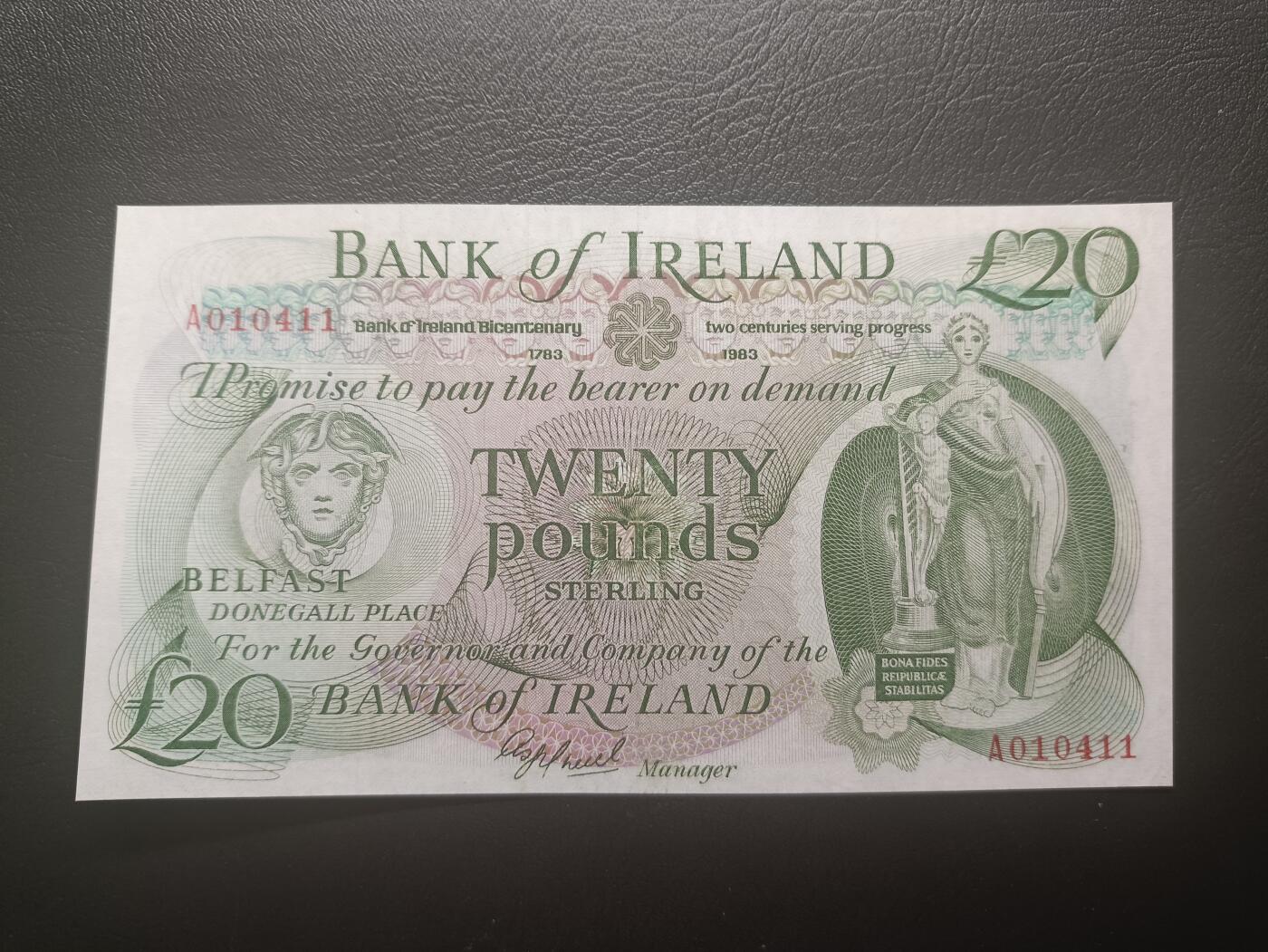 2025十二月第三期，总208期 爱尔兰银行1983年开业200周年20镑纪念钞AUNC首冠A，爱尔兰女神和银行大楼与代表性物产
