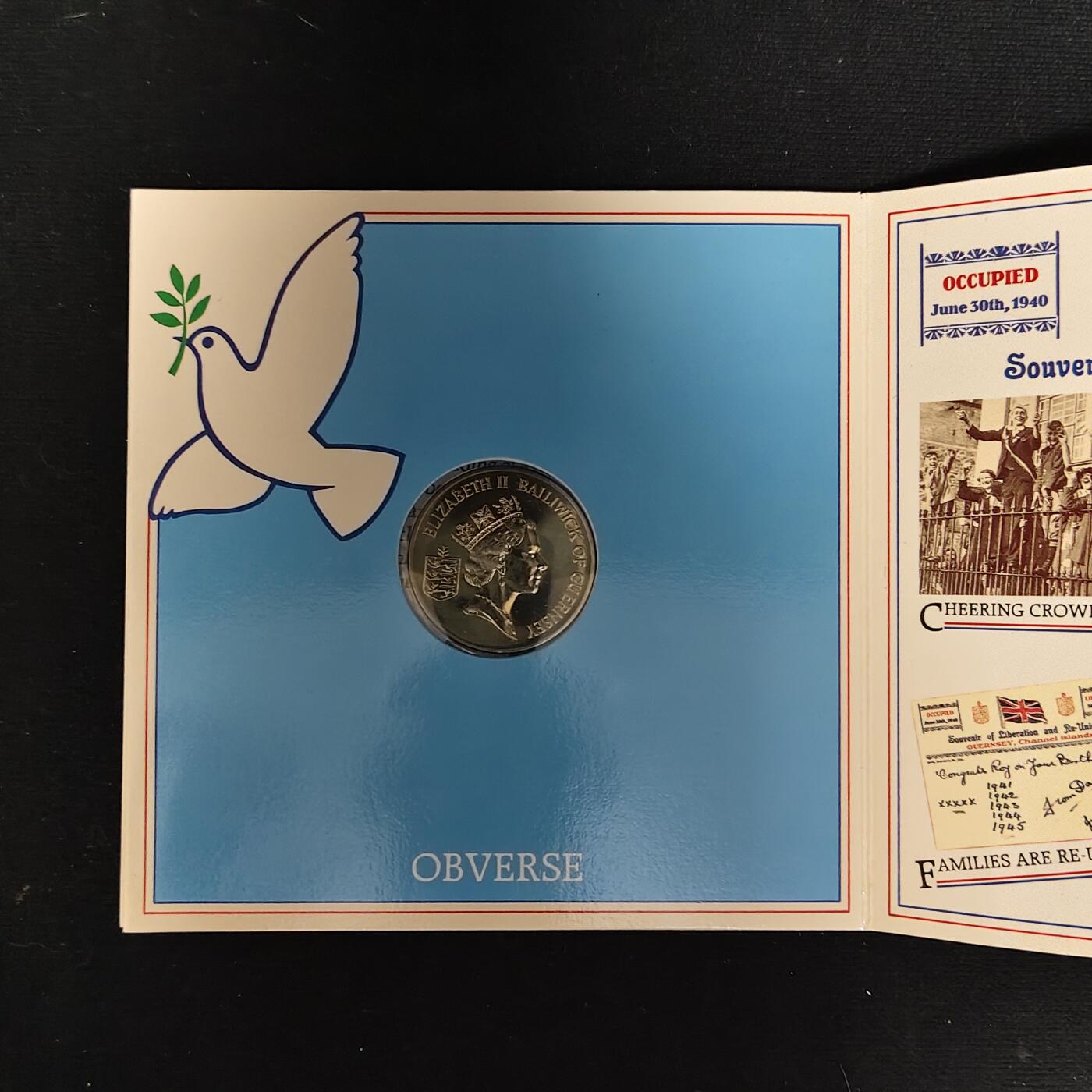 【全场包邮】纯粹捡漏拍485场（免费代拍第22场） 根西1985年2镑解放40周年官方卡装克朗型纪念币