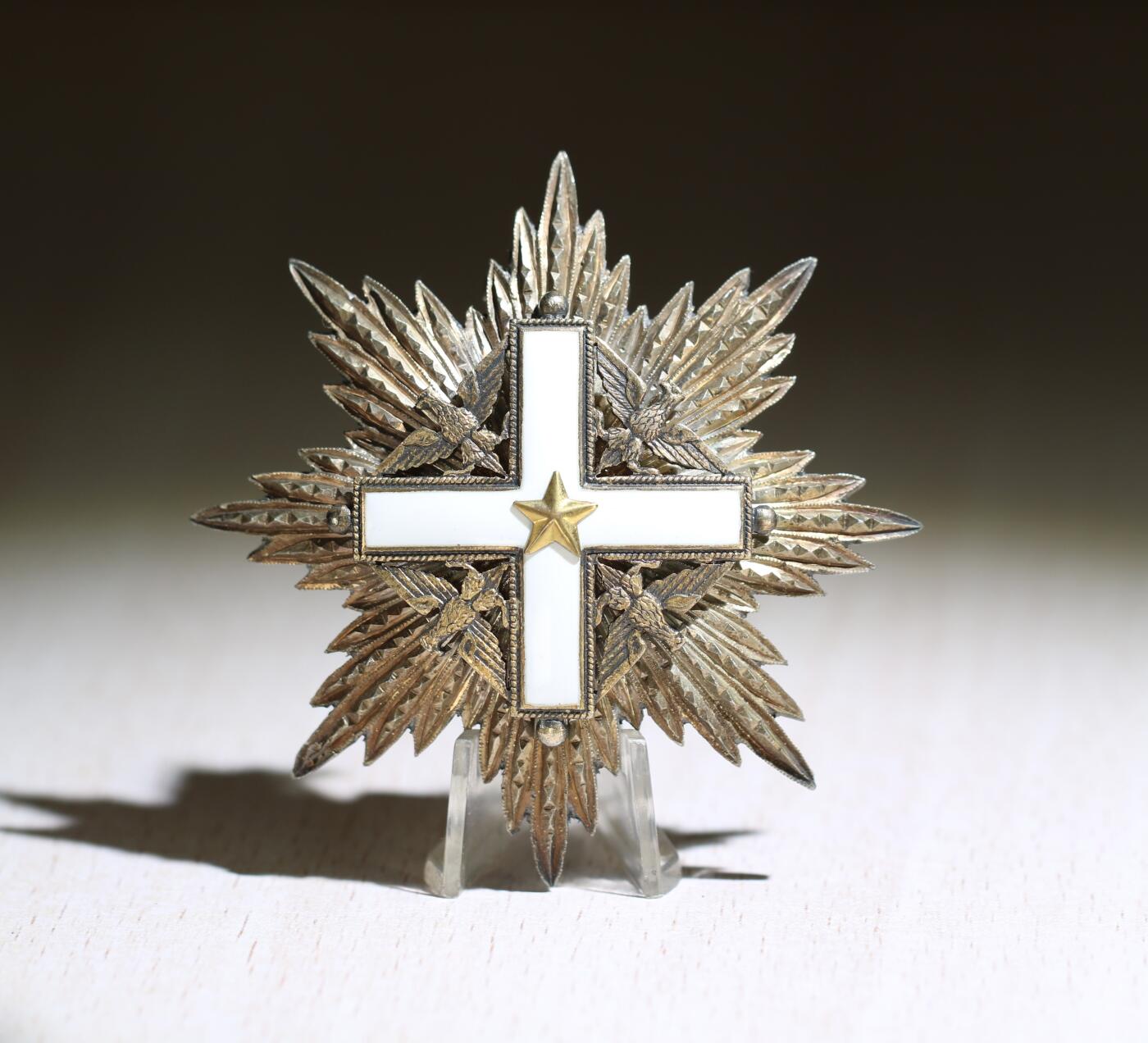 大猫徽章拍卖 第284期 意大利大军官级国家功勋，章略在