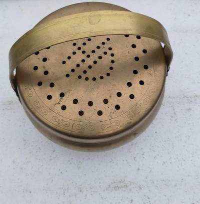 江南站杂项场 - 精美铜手炉，直径14*14高厘米，重6两左右