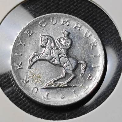 KK钱币收藏小铺 第379期  2月预留时间 周末发货 -  1983土耳其5里拉 好品