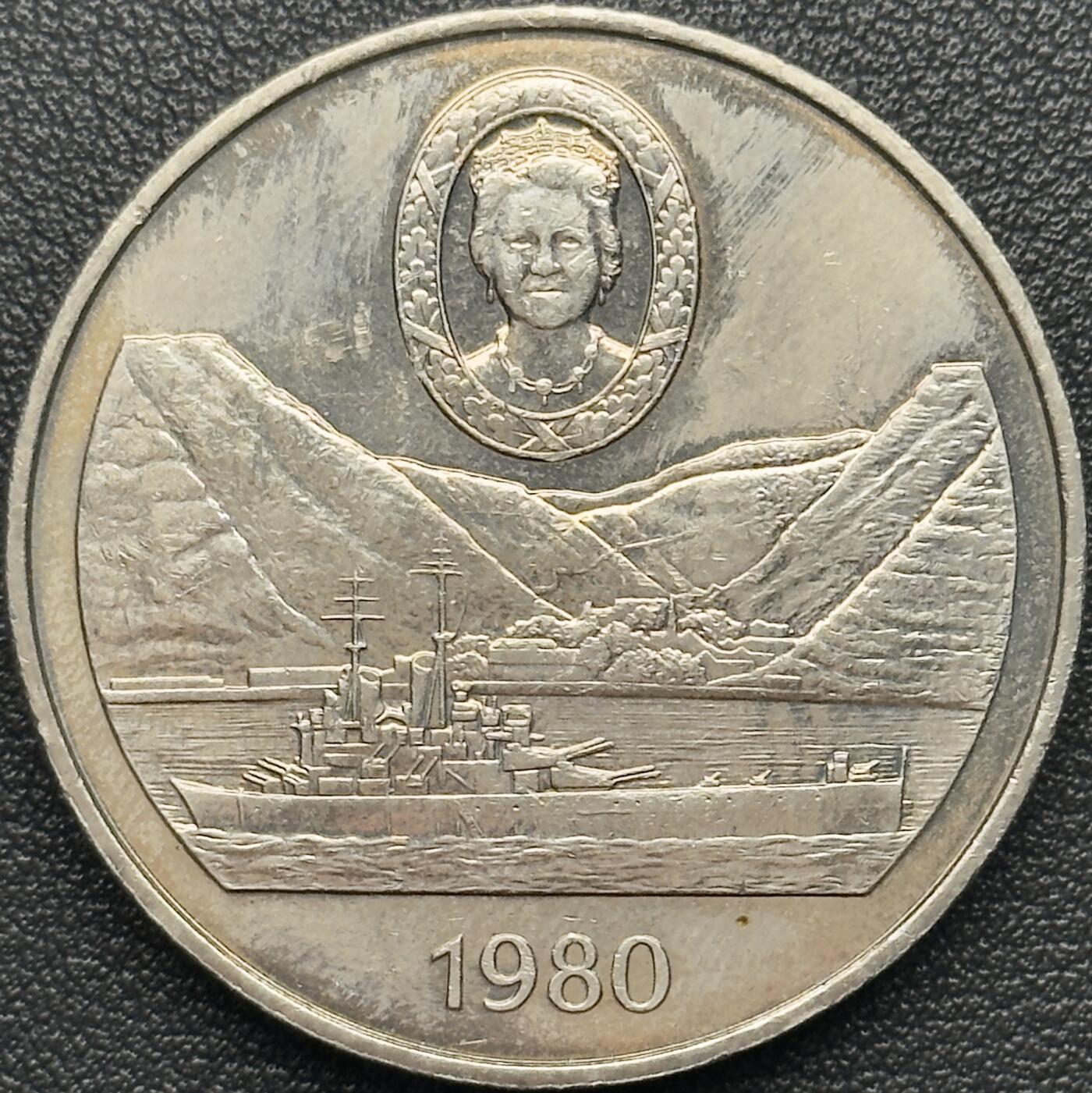 ＜小葵钱铺＞第67期·克朗币·银币场·满200包邮，不寄存·12月15日发货 圣赫勒拿1980年女王母亲80寿辰25便士克朗型纪念币