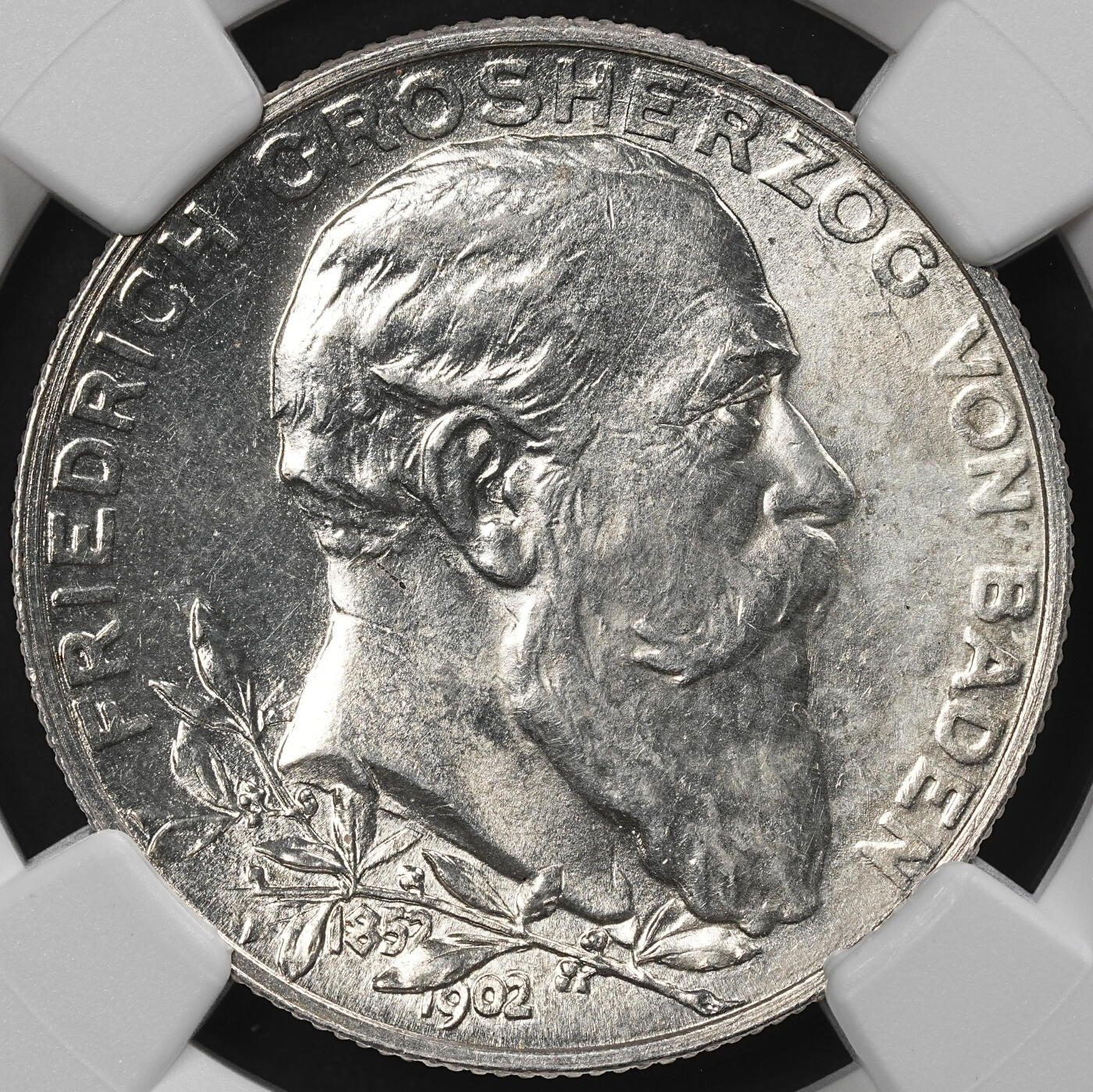 修遠堂世界钱币第九十七期 NGC MS62 1902年巴登国王登基50周年纪念2马克银币